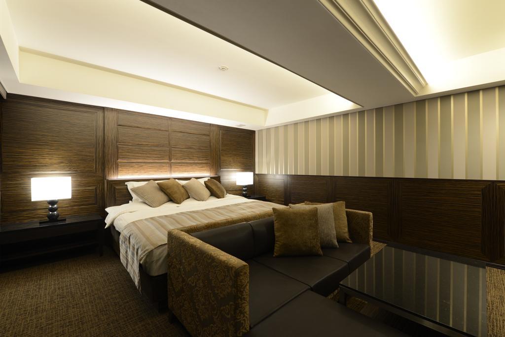 Meguroholic Hotel Tokyo Exterior photo