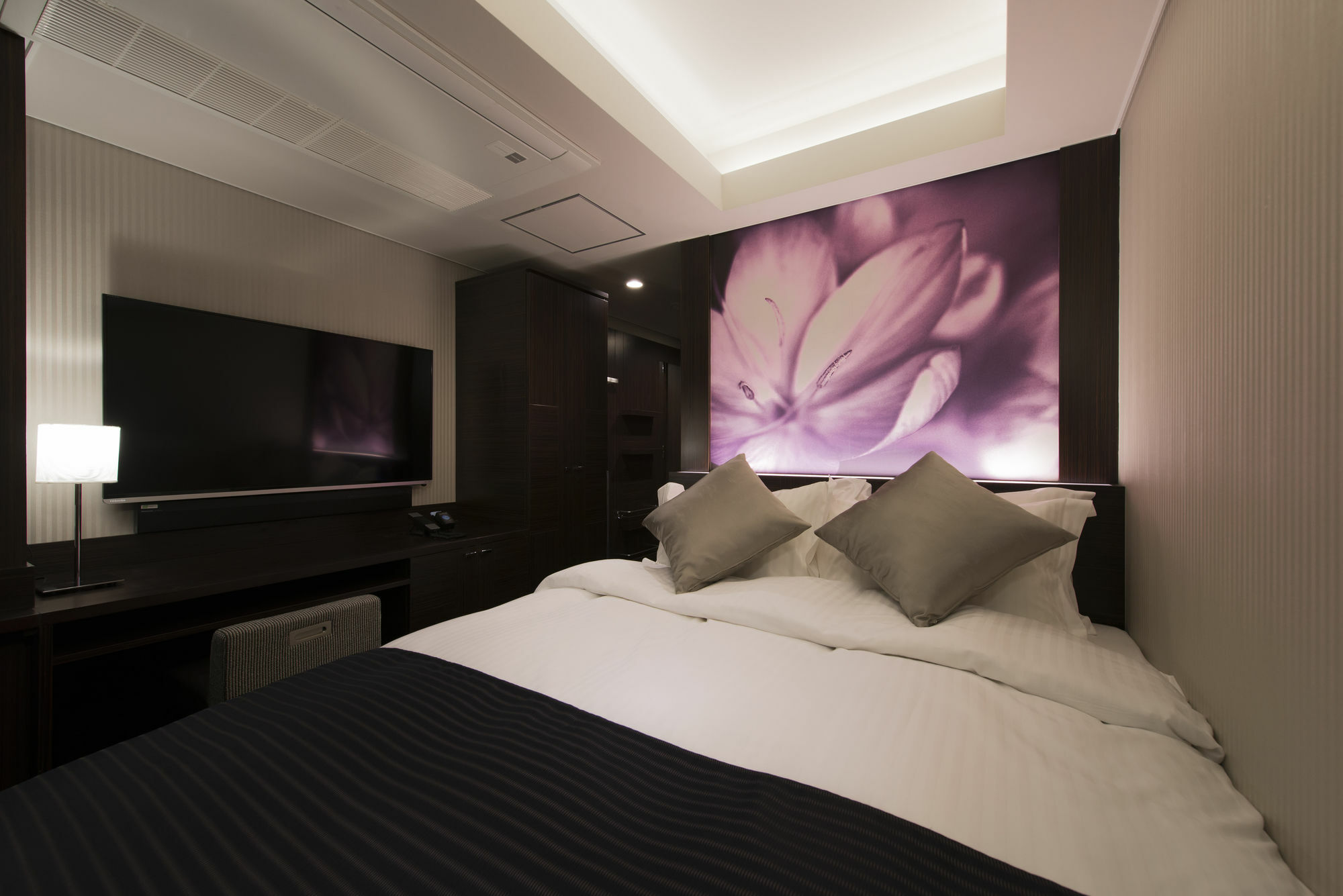 Meguroholic Hotel Tokyo Exterior photo