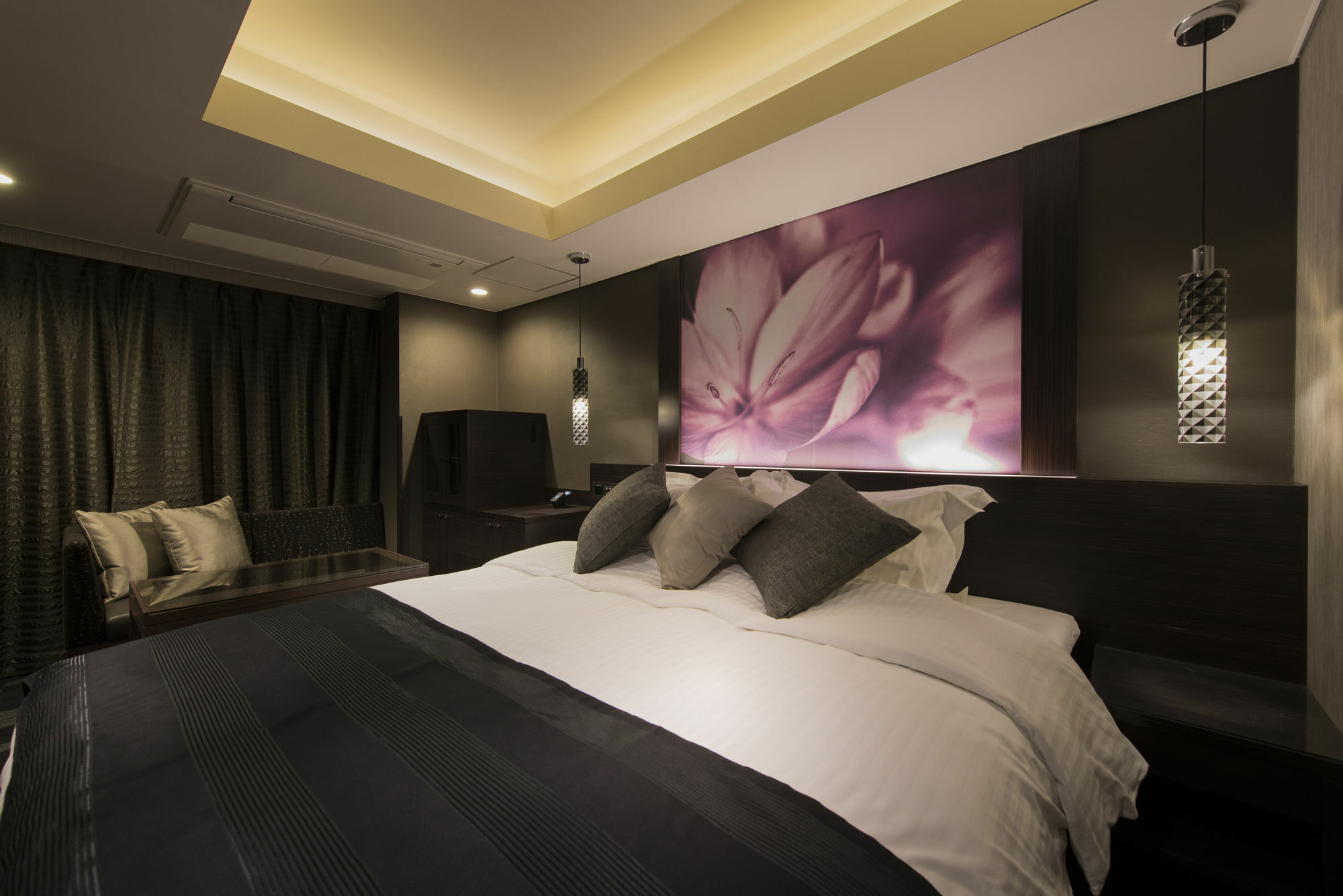 Meguroholic Hotel Tokyo Exterior photo